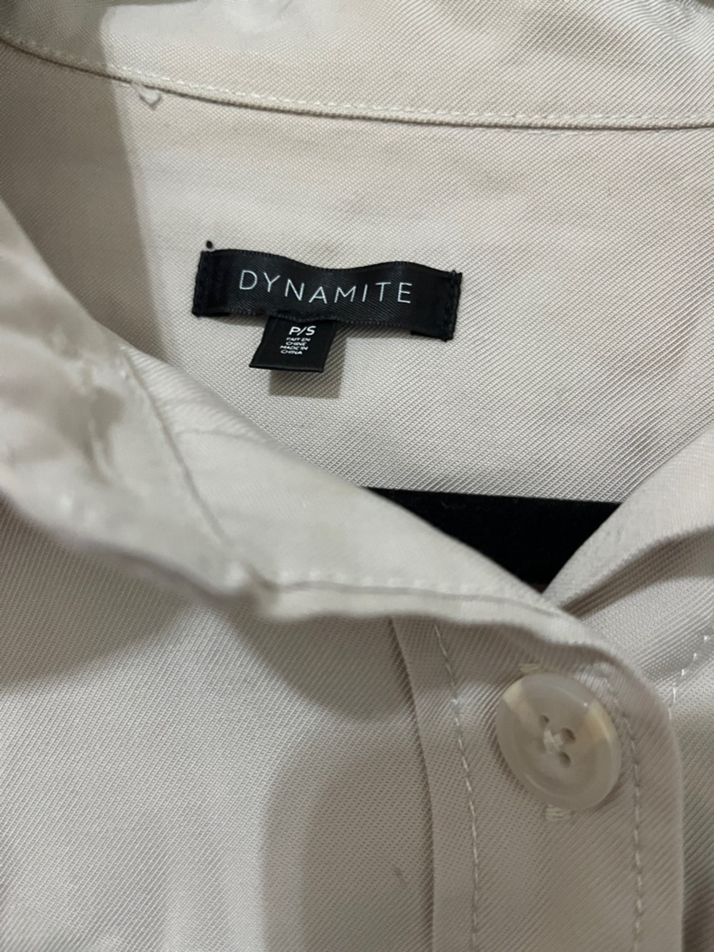 Dynamite crop button up - Picture 2 of 2
